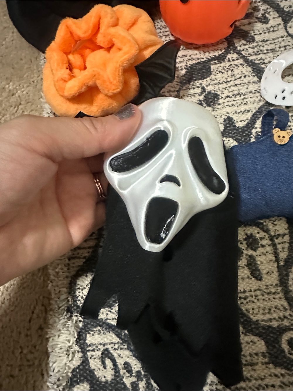 Labubu Halloween Pumpkin & Mask Costumes set of 3 and mini pumpkin pail - Picture 6 of 6